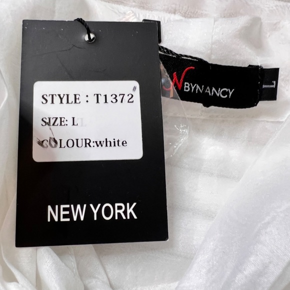 # A098 -  N by Nancy Vintage  White Ruffle Organza Top with Bow NWT  Size L - Picture 7 of 9